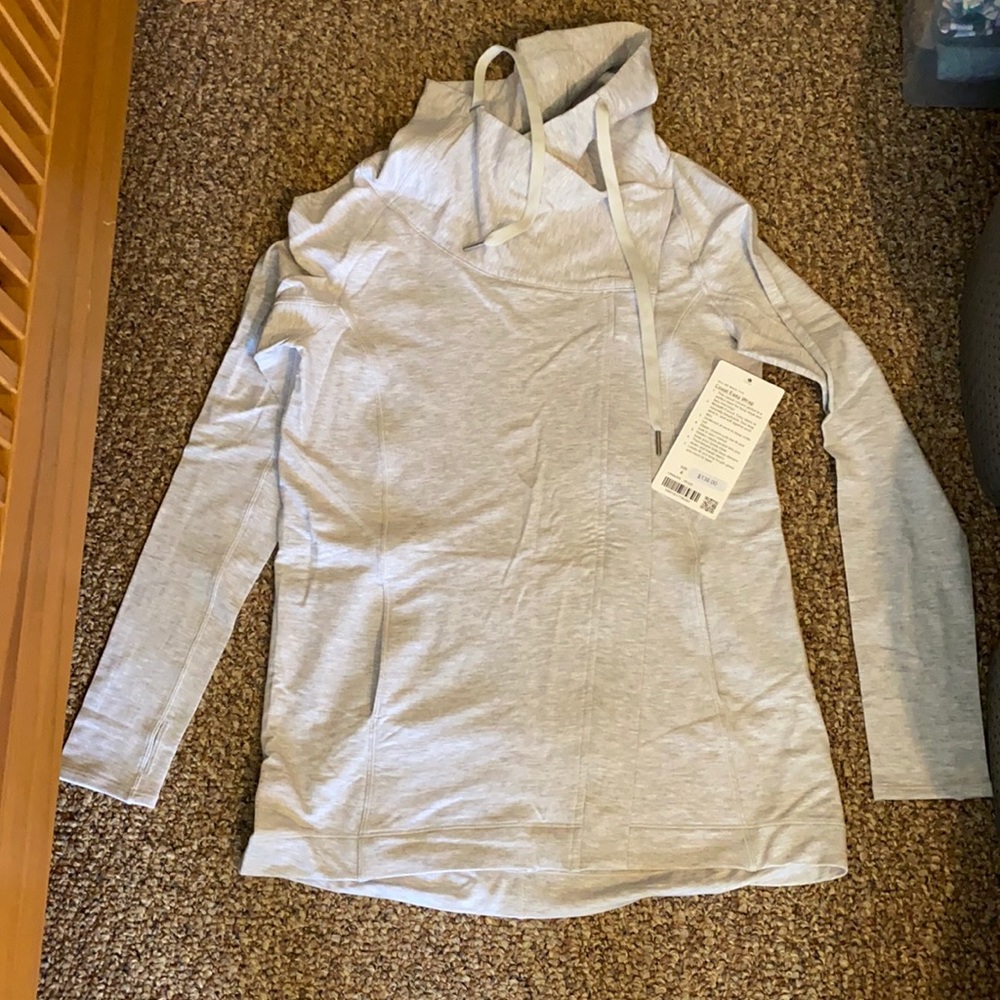 NWT lululemon coast easy wrap